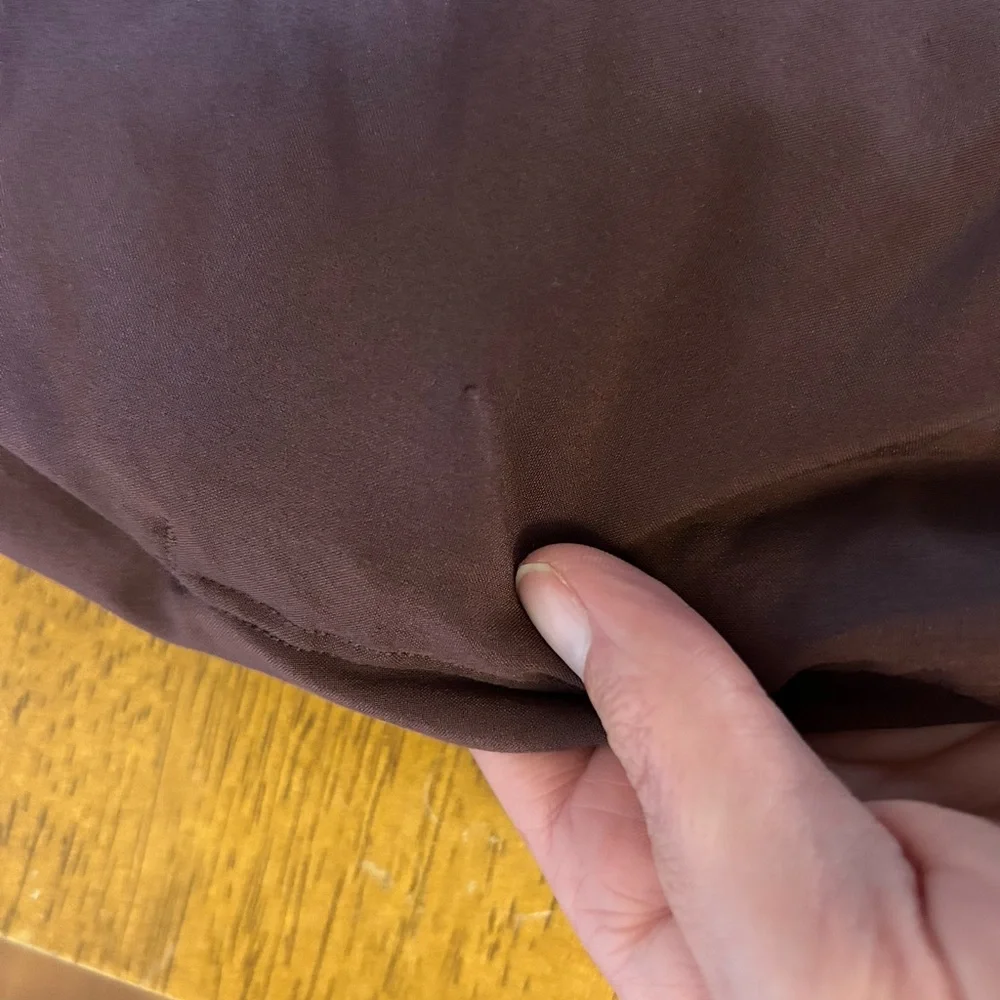 Aloha Lululemon Men's Shorts - T.H.E. Linerless Shorts 7" Plum - Size Medium - Picture 3 of 6